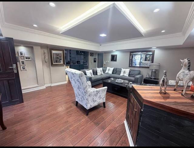 3 BEDROOM HOUSE FOR SALE IN BRENTHURST
